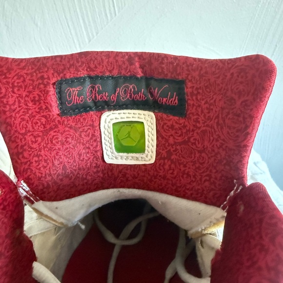 Nike White and Red Graphic High-Tops - Picture 5 of 8